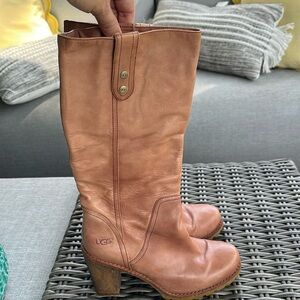 Ugg Leather Boots - Authentic